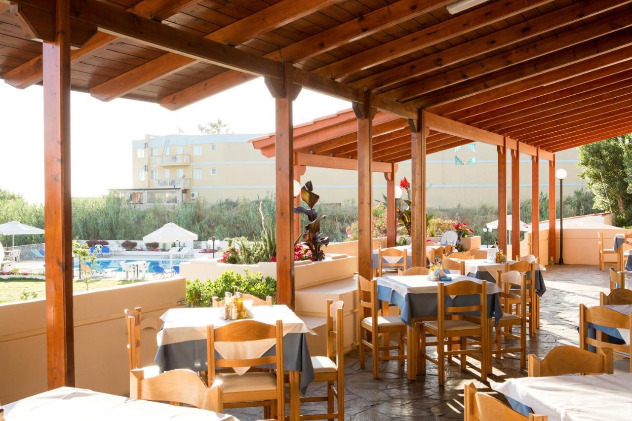 Albatross Hotel Maleme  Exterior photo