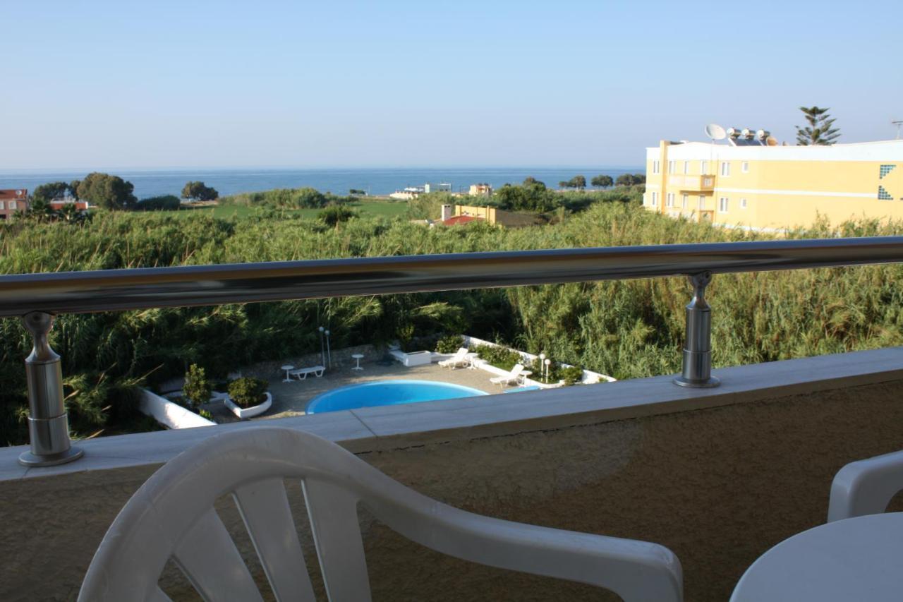 Albatross Hotel Maleme  Exterior photo
